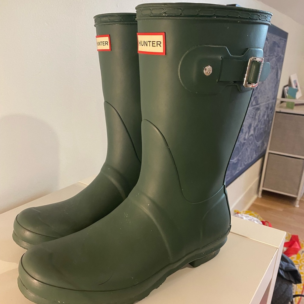 Hunter Rain boots size 8